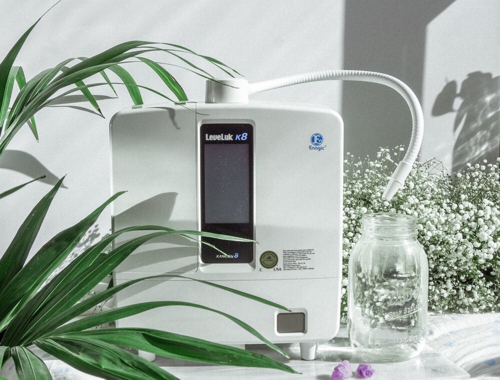 Leveluk K8 water ionizer